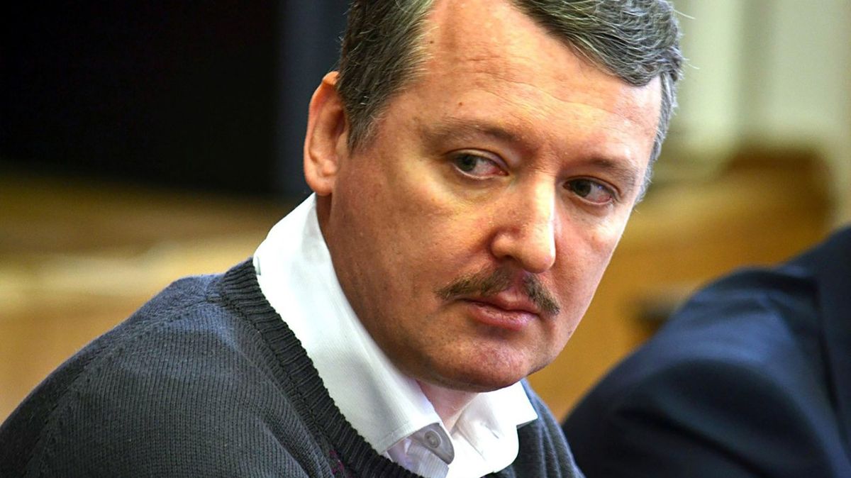 Bývalý vůdce separatistů narukoval. Ukrajinci za něj hned nabídli odměnu 100 tisíc dolarů